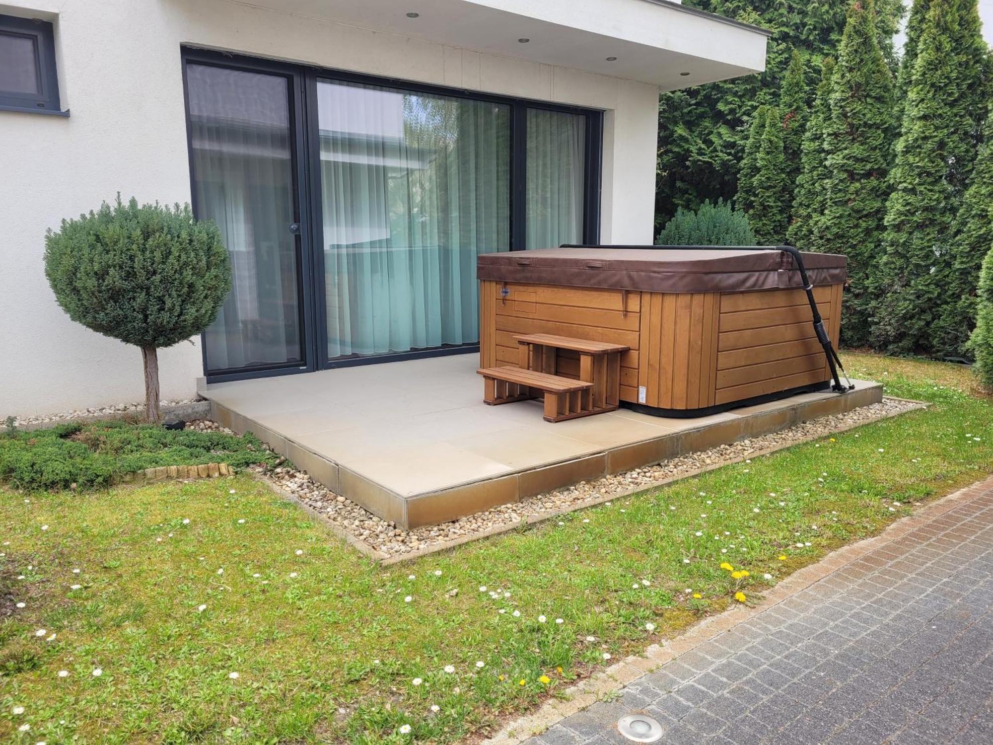 Silver Lodge Siofok Exterior photo